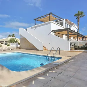https://casa-lena-corralejo.in-canary-islands.com